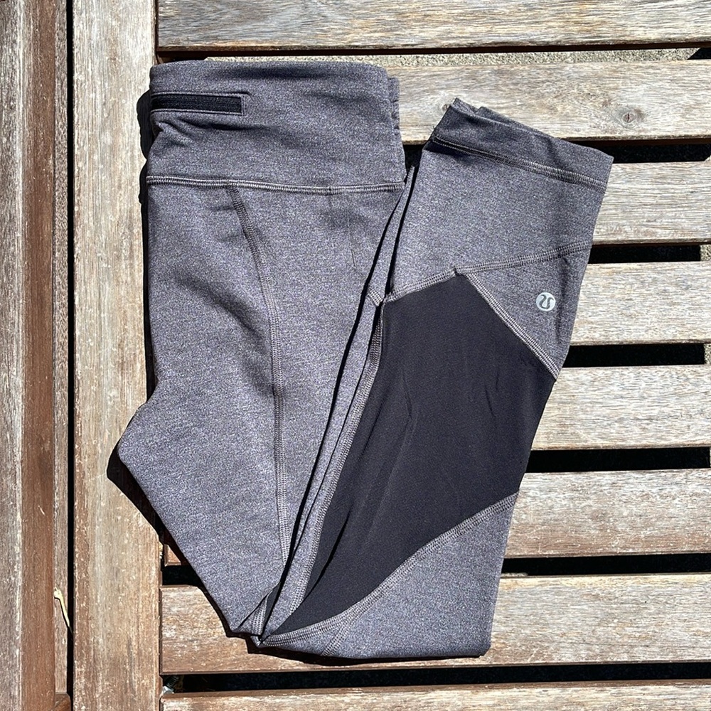 Lululemon Rival Crop Leggings - Size 4